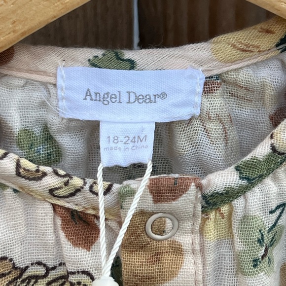 Angel Dear Floral Linen Romper NWT - Picture 7 of 8